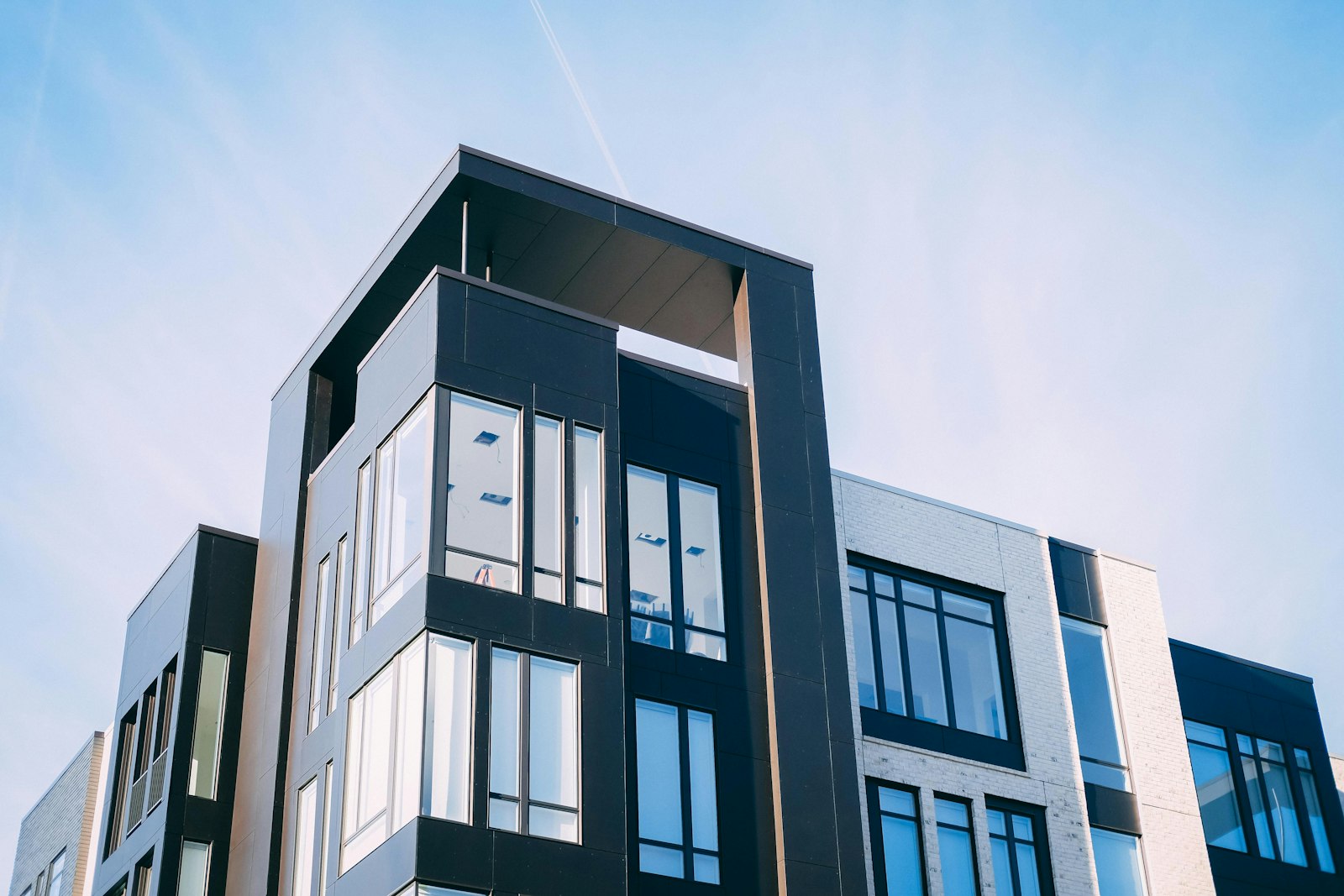 Modern residential building in Quito, Ecuador, representing real estate crowdlending
